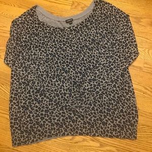 Torrid cheetah crew neck sweater size 4